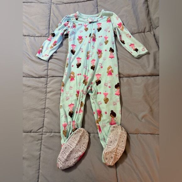 24m carters princess pajamas-polyester-lots of pilling - Picture 1 of 4